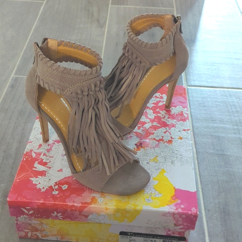 NWT Chinese laundry ankle ruffle suede leather peep toe heels 6.5 / 37